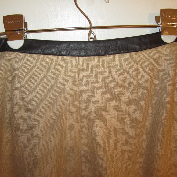 Kenneth Cole Tan Tweed Skirt - Picture 4 of 8